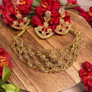 Indian Jewelry - Maharani (gold)